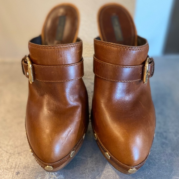 Louis Vuitton Leather Clogs - Picture 1 of 16